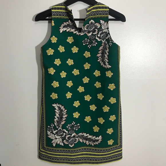 Summer Short Straight Green Flower Dress Zara XS - Picture 5 of 5